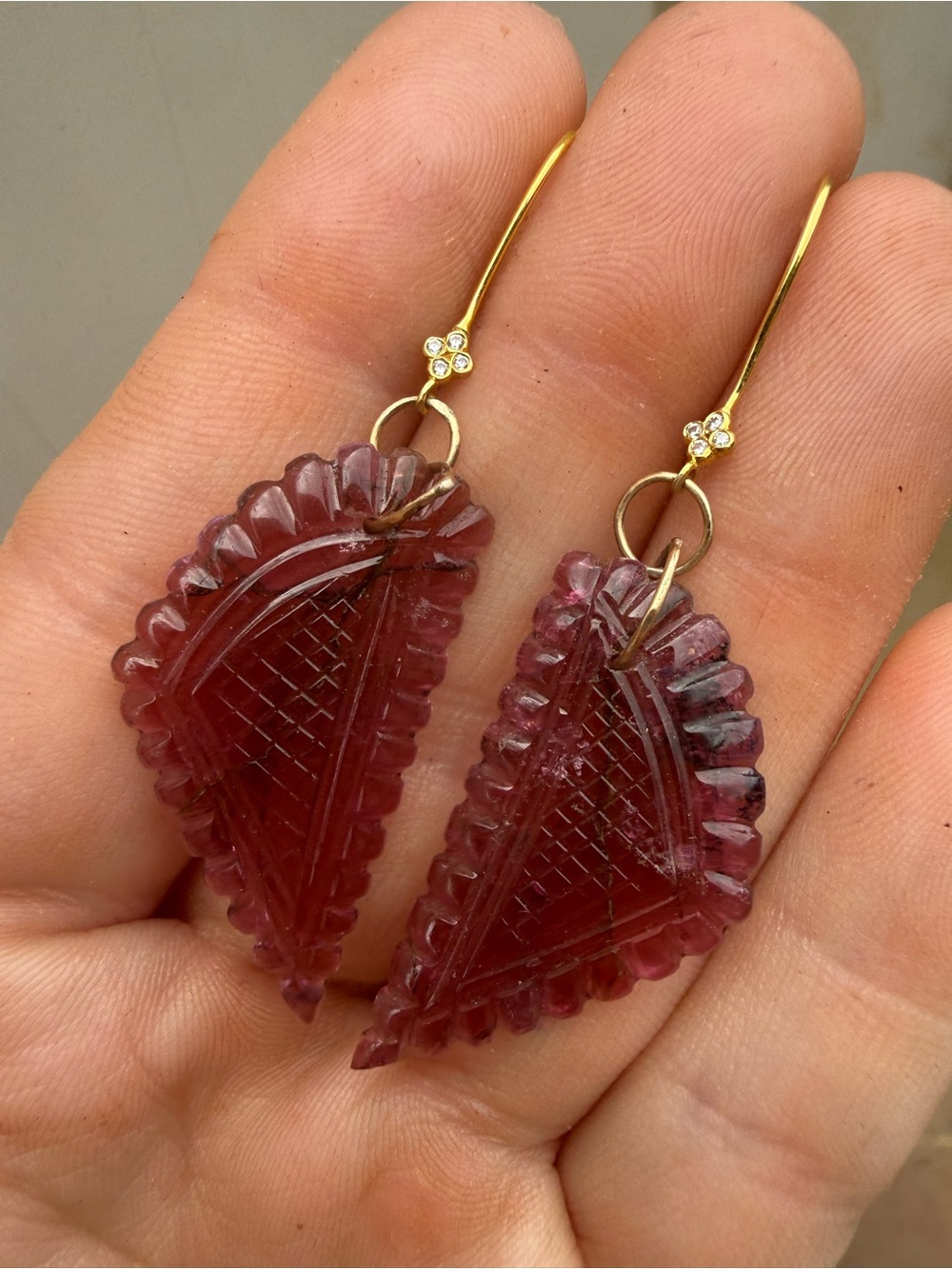25.80ctw solid 14k gold genuine hand carved tourmaline/ diamond earrings - Picture 16 of 16